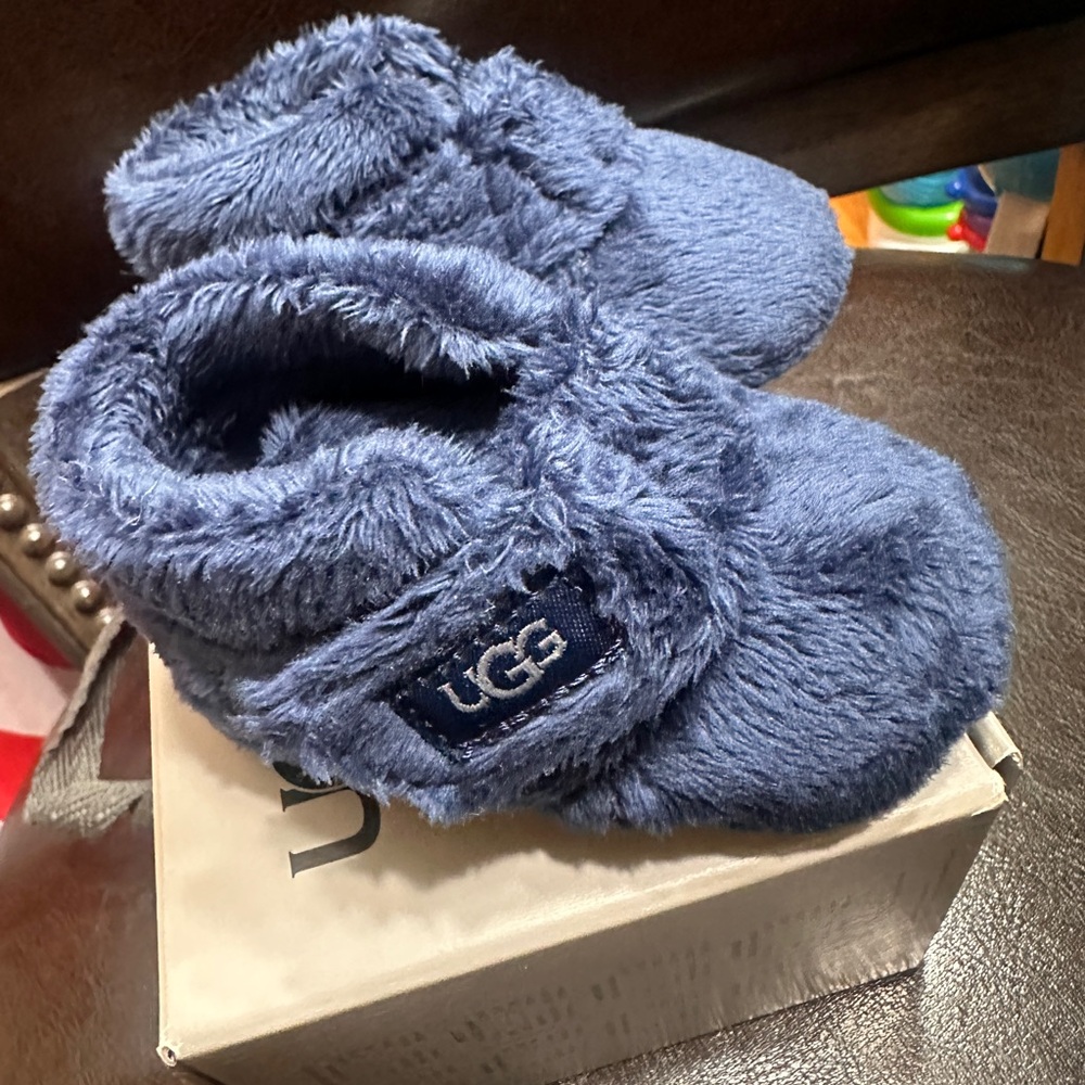 Unisex Ugg Booties